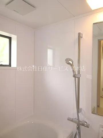 神戸市東灘区西岡本５丁目の賃貸マンションの浴室