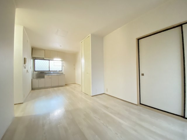 プリマベーラ芦屋の居間・リビング