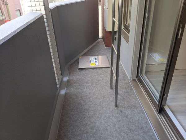 神戸市中央区下山手通３丁目の賃貸マンションのバルコニー
