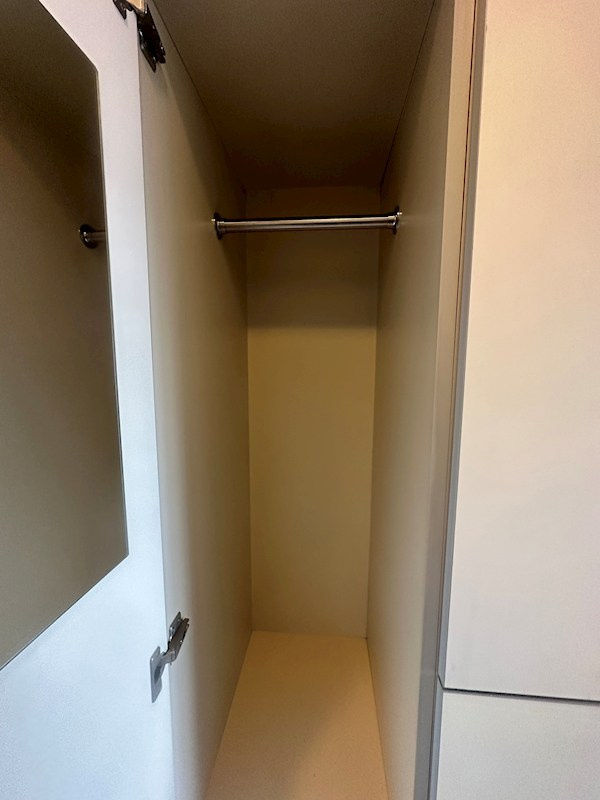 芦屋市宮塚町の賃貸マンションの収納