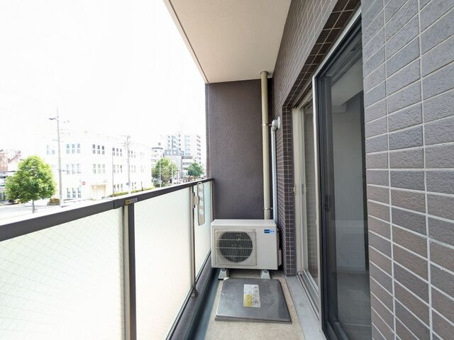 神戸市灘区将軍通１丁目の賃貸マンションのバルコニー