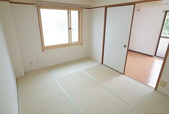 アポリア住吉の居間・リビング