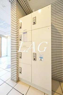 【その他共用部分】 | サンテミリオン上井草 | 宅配ボックスです。