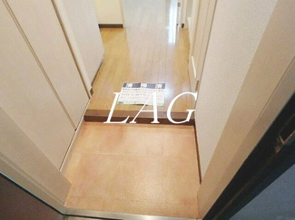 【玄関】 | サンテミリオン上井草 | 玄関です。