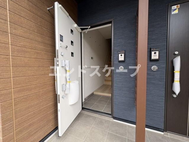 カファーラ・Ｌの玄関|高崎、前橋のお部屋探しはエンドスケープまで！お客様の理想お聞かせ下さい♪
