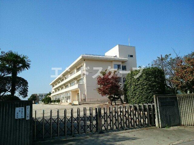カファーラ・Ｌの周辺|玉村町立上陽小学校まで2000m
高崎、前橋のお部屋探しはエンドスケープまで！お客様の理想お聞かせ下さい♪