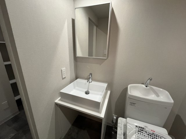 RITS SEKIMACHIの独立洗面台