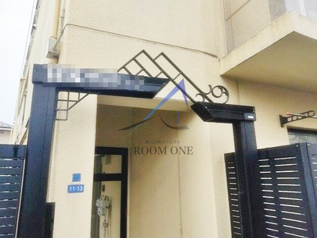 マンションHKMのエントランス|エントランスです。