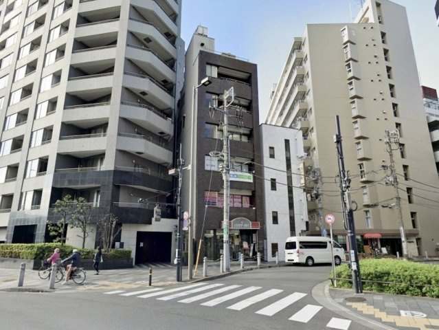 関根ビルの外観