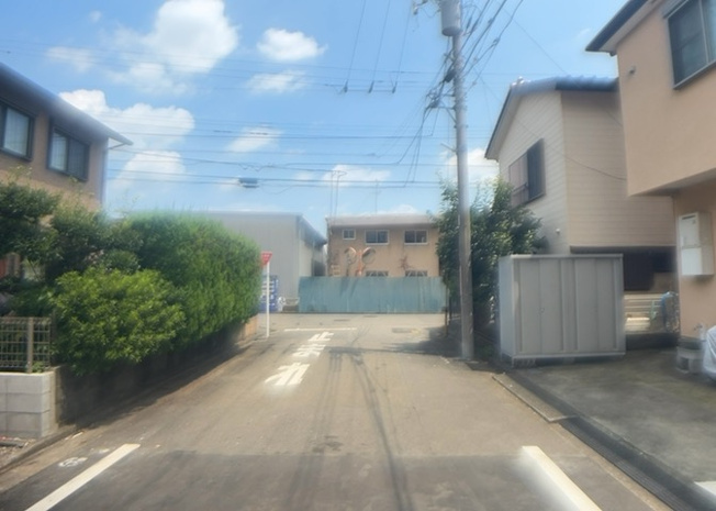 【展望】 | 横山台新築戸建 | 眺望を気にして物件を探す場合、前面に建物が建っていないか現地で確認しましょう！前面に建物があると景色はもちろん、日当たりや風通しにも影響が出てきます。住んだ時のことを想像しながら現地見学をしましょう。