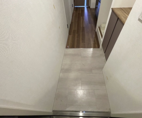 CREALpremierの玄関