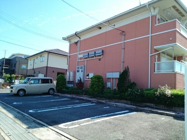 イノセントコートＡ棟の駐車場