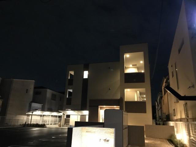 Partire（パルティーレ）の外観|外観写真（夜）