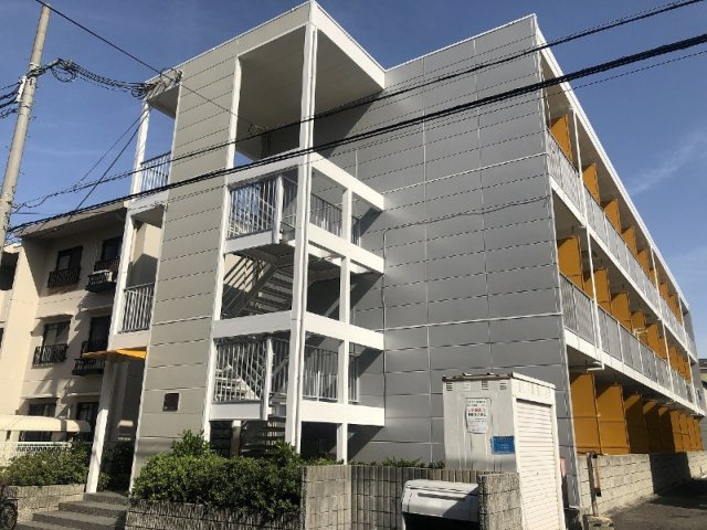 レオパレスクレールの外観