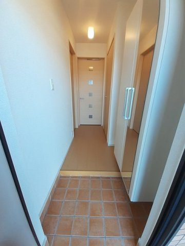 サイプレス　Ⅱの玄関