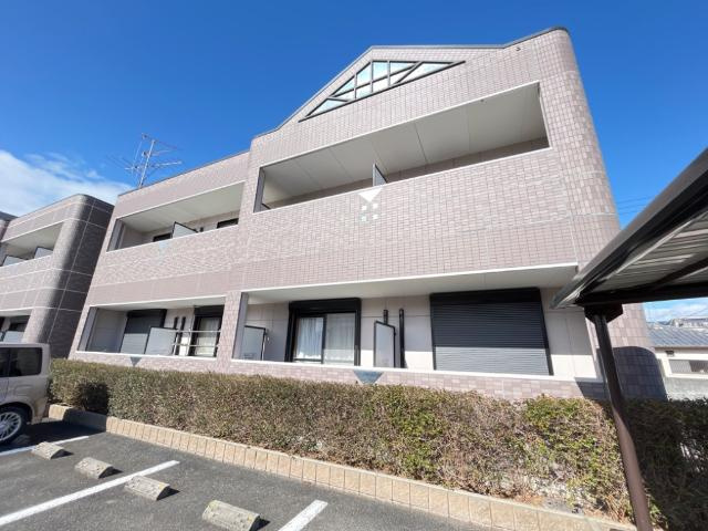 ラヴィーナ　弐番館