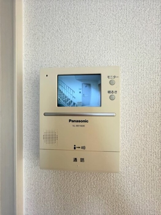 ヴィート ヒュースのその他|TVインターホン