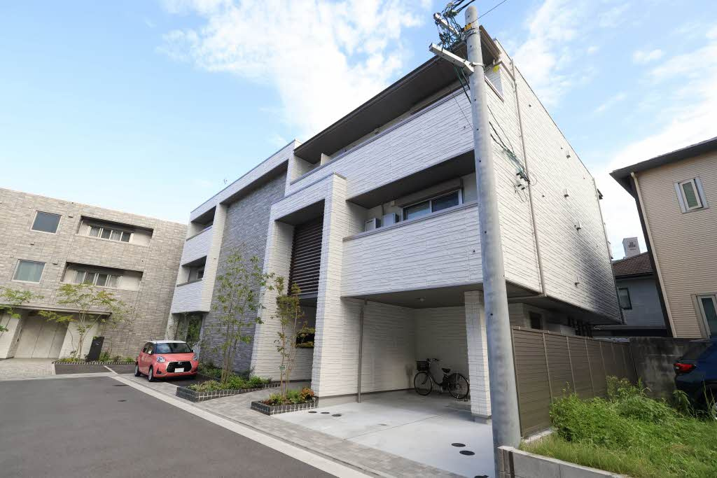 エステラ己斐