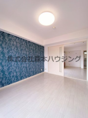 【洋室】 | 　マンショングランメール | ゆったりした洋室です