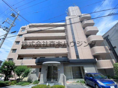 【外観】 | 　マンショングランメール | 外観は落ち着いています