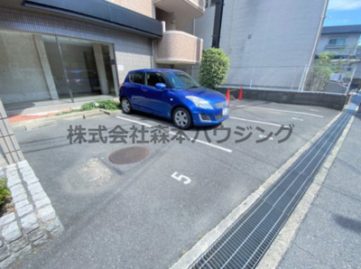 【駐車場】 | 　マンショングランメール | 駐車場です
