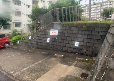 【浴室】 | 鳶尾新築戸建 | 入浴時の快適さも大事なことですが、綺麗な状態を維持できなければ気持ちよく入浴できません。毎日の掃除が楽という点は大事なポイントになります！カビが生えにくく掃除がしやすい、壁や浴槽を選ぶといいでしょう。