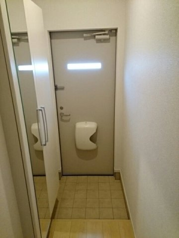ＥＳＴＡＳＩＡの玄関