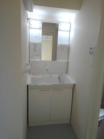 Ｌｉｂｅｒｔｙ東合川の洗面所
