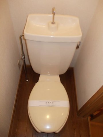 ハイツ十蓮寺Ａ棟のトイレ
