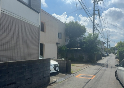 【展望】 | 東林間新築戸建 | 桜や紅葉の名所に出かける人は多いと思いますが、家にいながら季節の移ろいを感じる生活を送りませんか？リビングや窓から見える景色が生活を彩るワンポイントに！現地から見える景色を堪能してみては如何でしょう。