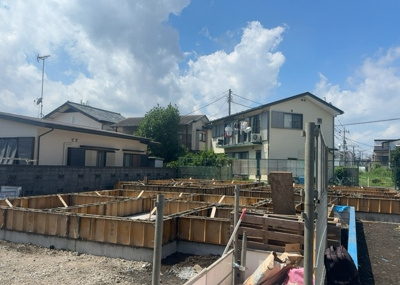 【展望】 | 東林間新築戸建 | 眺望を気にして物件を探す場合、前面に建物が建っていないか現地で確認しましょう！前面に建物があると景色はもちろん、日当たりや風通しにも影響が出てきます。住んだ時のことを想像しながら現地見学をしましょう。