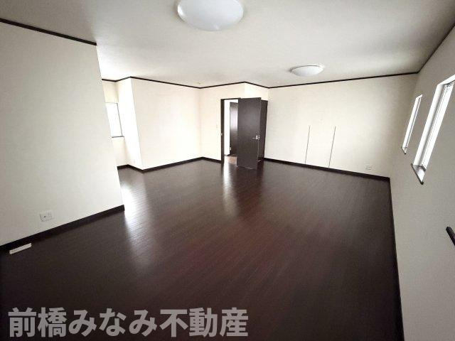 【中古】前橋市上佐鳥町　４LDK＋Sの洋室|使い勝手のいい洋室です