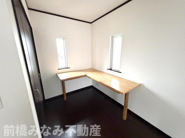 【中古】前橋市上佐鳥町　４LDK＋Sの洋室|ゆったりした洋室です