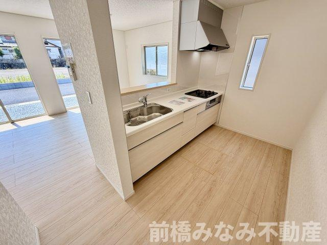 【新築】高崎市吉井町下長根第３　２号棟(全４棟)　クレイドルガーデン　新築建売分譲のキッチン|キッチンです