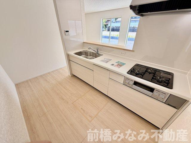 【新築】高崎市吉井町下長根第３　２号棟(全４棟)　クレイドルガーデン　新築建売分譲のキッチン|キッチンでお料理をお楽しみください