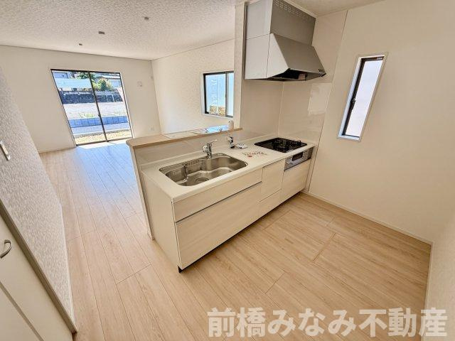 【新築】高崎市吉井町下長根第３　１号棟(全４棟)　クレイドルガーデン　新築建売分譲のキッチン|キッチンでお料理をお楽しみください