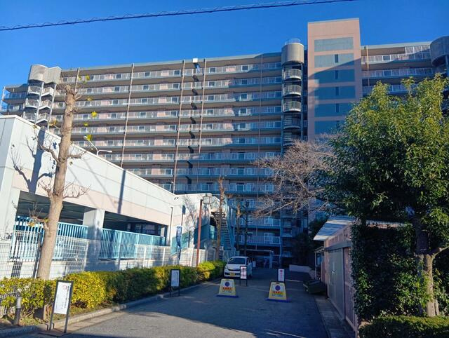 白井ロジュマン