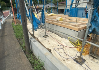 【庭】 | 廿里町新築戸建 | 家族でのBBQを行うのであれば3坪程度の広さがあればよいでしょう。ガーデニングや家庭菜園を楽しむ際は、手入れが行き届く範囲にすると安心です。また、庭のある方角や接道が気になる方は事前に確認しましょう。