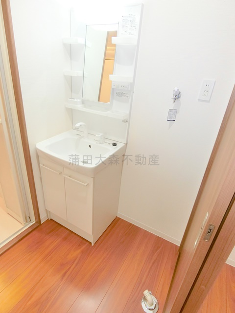 第75シンエイビルの洗面所|独立洗面台、洗濯機置き場　洗面脱衣所