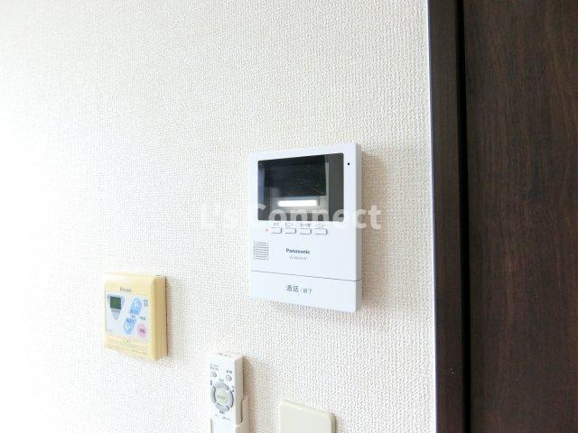 【セキュリティ】 | セジュール稲葉Ａ | 突然の来客時もＴＶモニターホンでしっかり確認。