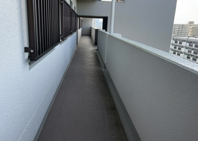 【その他共用部分】 | グリーンコープ南大沢 ５号棟 | 共有部分は、住民なら誰もが使える設備のこと。例えば駐車場やエレベーター、インターネット設備、セキュリティ設備などがあります。他にも、マンションの廊下・外部階段やエントランス・ゴミ置き場などがあります。