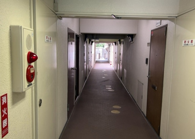【内装】 | パレ・ドール八王子 | 共用部分は、一棟の建物に住む区分所有者全員が共同で所有するとし、共用部分の管理、補修などは、区分所有者で形成される管理組合が行います。個人の判断で勝手に変更することはできませんので覚えておきましょう。