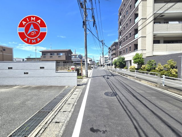 グランドムール飯倉の現況写真|前面道路含む現地の写真です。