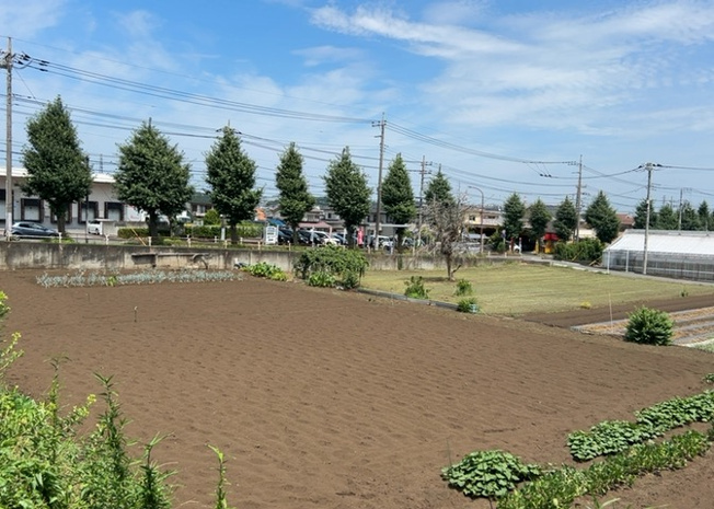 【展望】 | リバティヒルズ橋本 | 景色重視でお家選ぶをするとスーパーが遠い！学校が遠い！など生活をするうえで利便性で困ることもあります。まず一度現地を見学する際に、周辺の施設などがあるかを確認し、暮らし始めた後のことを想像しましょう。