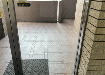 【その他共用部分】 | ライオンズマンション相模原さくら通り | 共用部分は、一棟の建物に住む区分所有者全員が共同で所有するとし、共用部分の管理、補修などは、区分所有者で形成される管理組合が行います。個人の判断で勝手に変更することはできませんので覚えておきましょう。