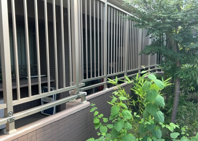 【その他共用部分】 | 日神パレステージ | 共用部分は、一棟の建物に住む区分所有者全員が共同で所有するとし、共用部分の管理、補修などは、区分所有者で形成される管理組合が行います。個人の判断で勝手に変更することはできませんので覚えておきましょう。