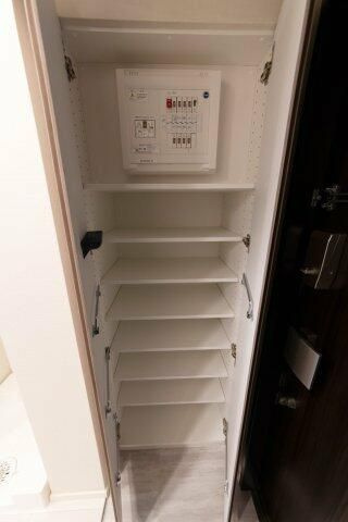 プラウドフラット浅草アベニューの収納