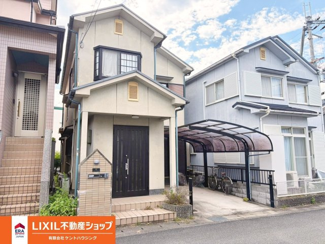 中古戸建　荒塚町２丁目の前面道路含む現地写真