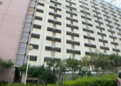 【庭】 | 東建座間ハイツ１号棟 | 物件によっては、入居者が個人的に使用できる専用庭がついているものもあります。また、住宅の中にある土間の部分を庭と呼ぶこともあります。庭の用途は住む人によって変わり、それによってデザインもさまざまです。