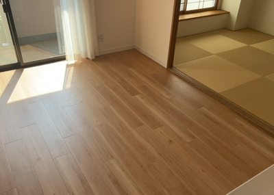 【居間・リビング】 | ライオンズマンション京王南大沢 | リビングの間取りの種類は大きくわけてリビングとダイニングが別になっているタイプ、リビングダイニング一体型です。どちらも一長一短ですので、家を選ぶ時はその両面をチェックして決めるようにしましょう。